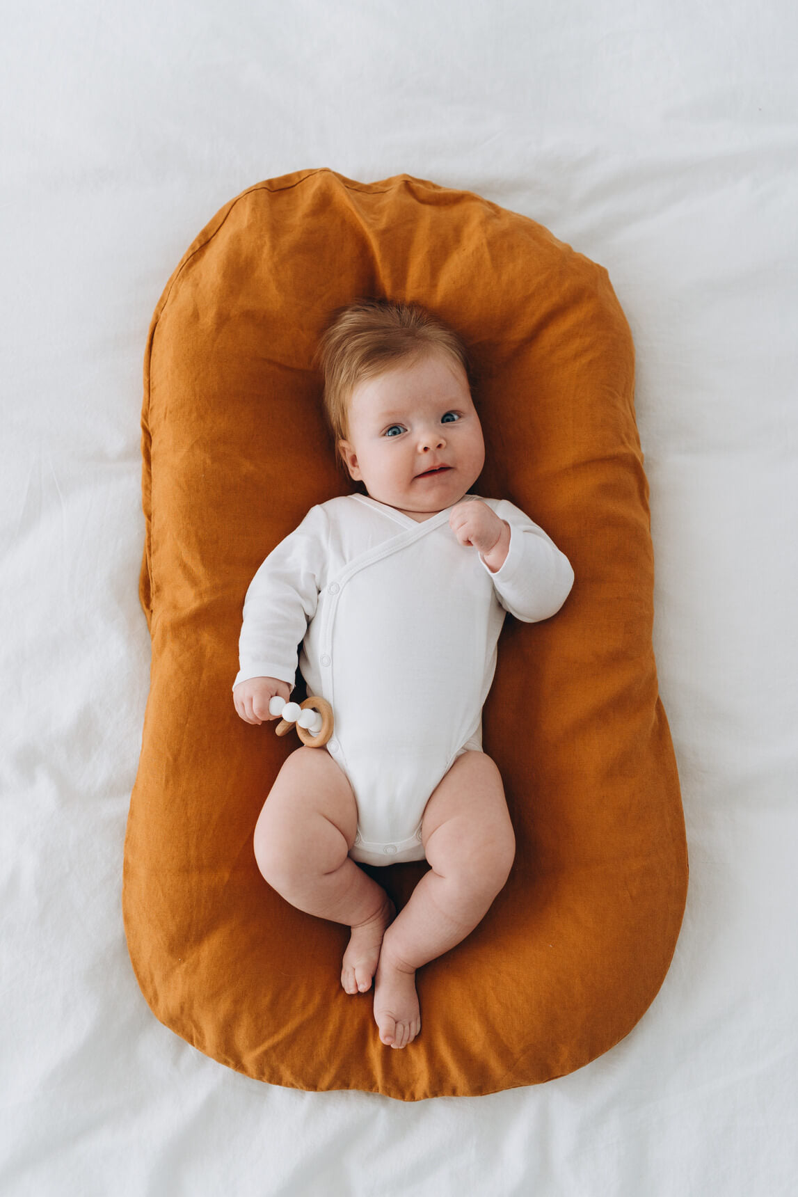 Linen Baby Nest
